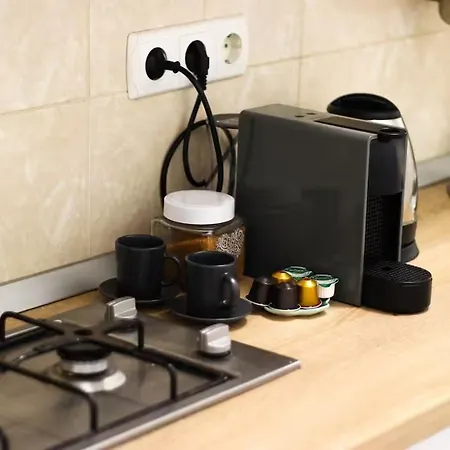아파트 Lofty Near Old Town, Near Bar, Kitchen, With Washer *